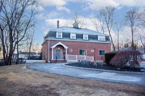 74 Hoyle St, Norwood, MA 02062