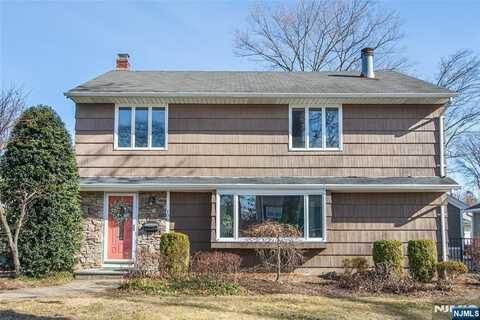 106 Sheldon Street, Wyckoff, NJ 07481