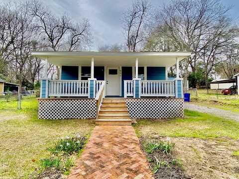 807 Monroe Street, Crockett, TX 75835