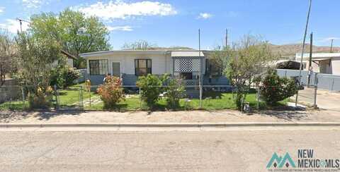 109 Rio Grande Street, Williamsburg, NM 87942