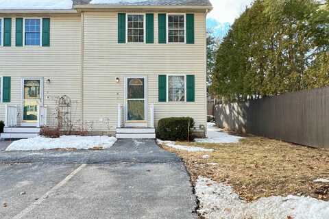 8 Rockwood Way, Manchester, NH 03103