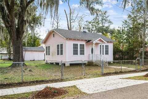 303 WEST Street, Mandeville, LA 70448