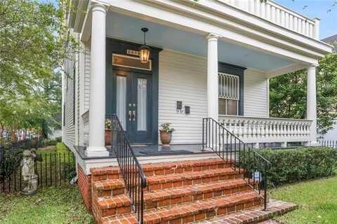 2939 CALHOUN Street, New Orleans, LA 70118