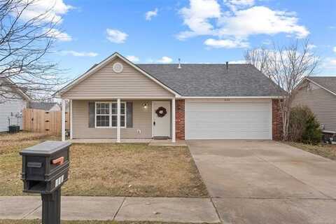 629 N Cummings Avenue, Bartlesville, OK 74006