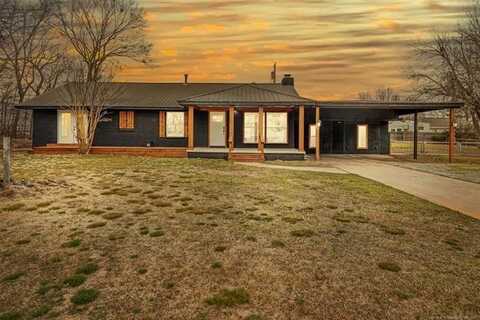 31915 E 723 Drive, Wagoner, OK 74467