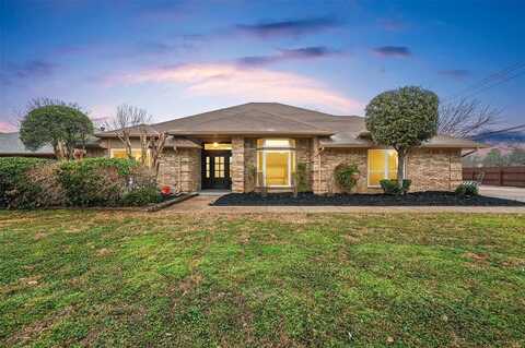 3725 Murphy Drive, Bedford, TX 76021