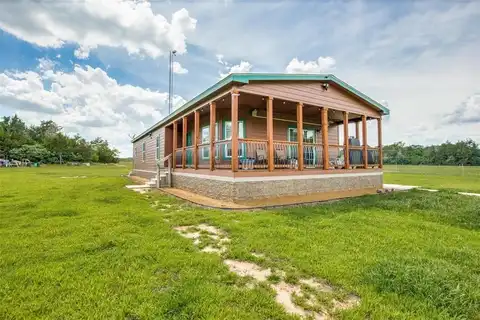 639 County Road 2275, Telephone, TX 75488