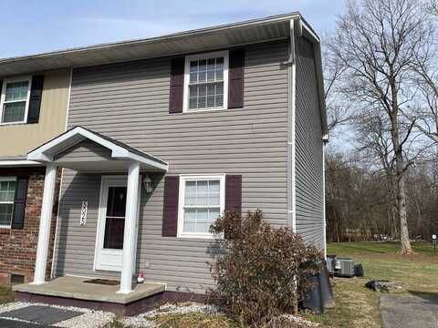 5025 St Patrick's Circle, Cross Lanes, WV 25313