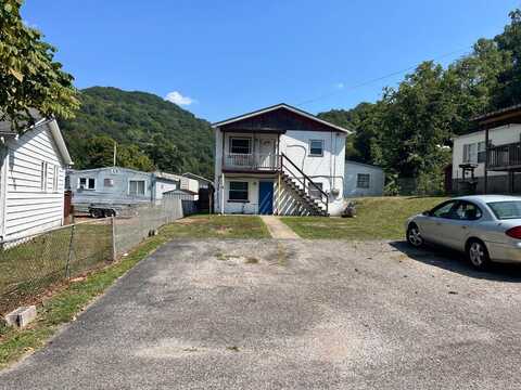 3288 Campbells Creek Drive, Charleston, WV 25306