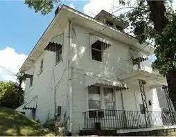 404 & 404.5 Wyoming Street, Charleston, WV 25302