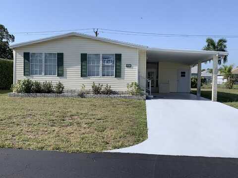 11758 S Carolina Dr, Bonita Springs, FL 34135
