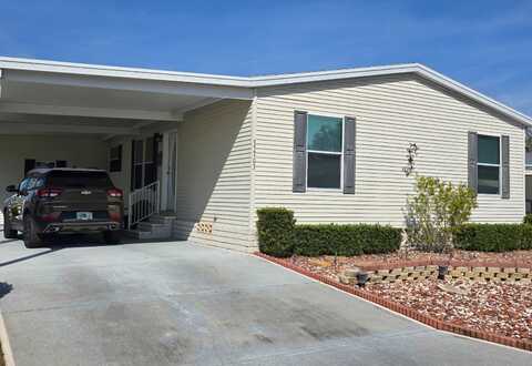 35703 Clubber Ct, Zephyrhills, FL 33541