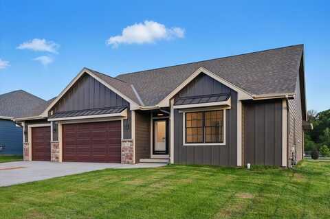 703 Oak Ridge Drive, Glenwood, IA 51534