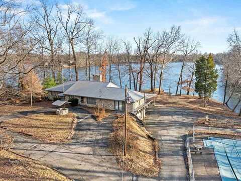 824 Pleasure Point West, Maceo, KY 42355