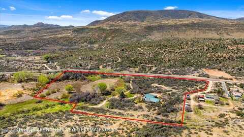 2625 S Iron Springs Road, Skull Valley, AZ 86338