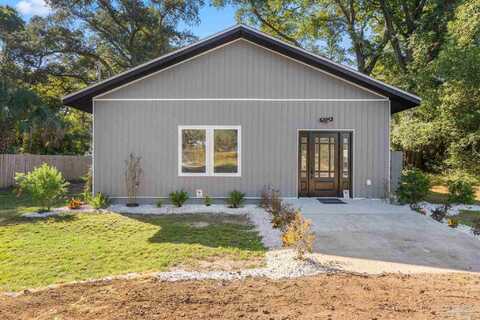 1305 W Scott St, Pensacola, FL 32501