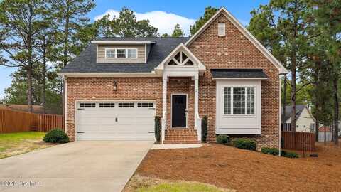 7 White Court, Pinehurst, NC 28374