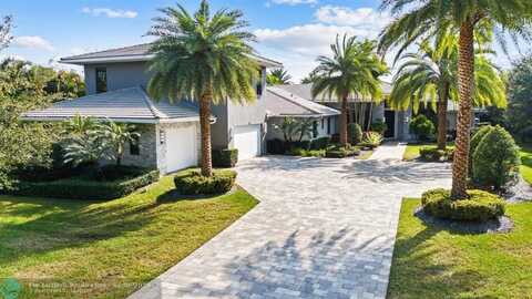 11660 SW 1st Ct, Plantation, FL 33325