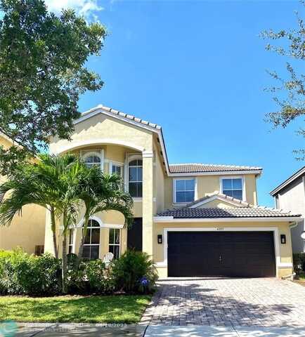 4283 S Magnolia Cir, Delray Beach, FL 33445