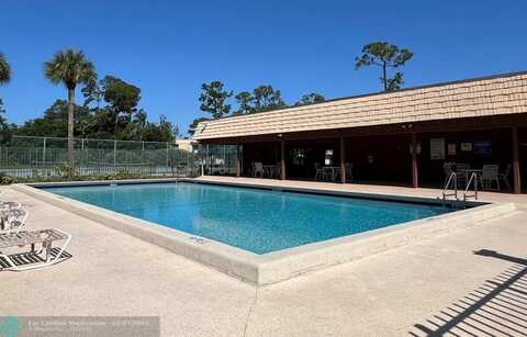 4153 Oak Terrace Dr, Greenacres, FL 33463