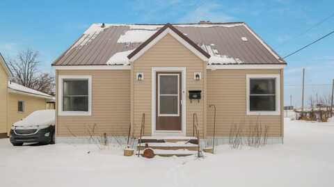 940 N Main Street, Rice Lake, WI 54868