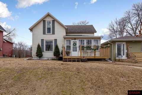 542 E Humphrey Street, Lake Crystal, MN 56055