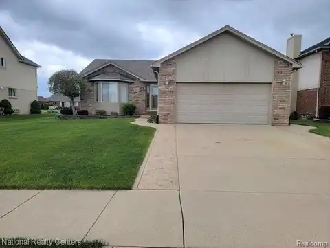 55477 RASPBERRY Drive, Macomb, MI 48042