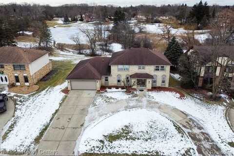 37180 Fox Glen, Farmington Hills, MI 48331