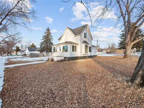 340 Prairie Avenue S, Brooten, MN 56316