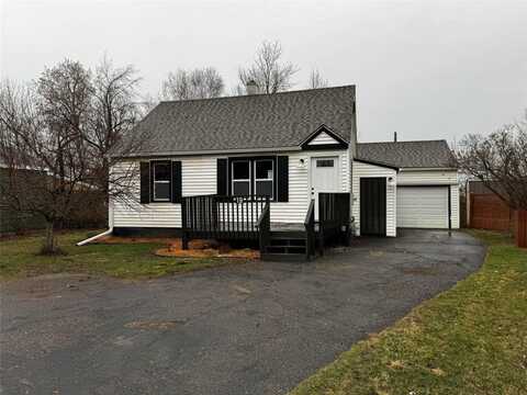 19 Cuyuna Drive, Virginia, MN 55792
