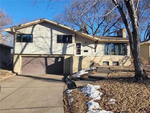 4612 France Avenue N, Robbinsdale, MN 55422