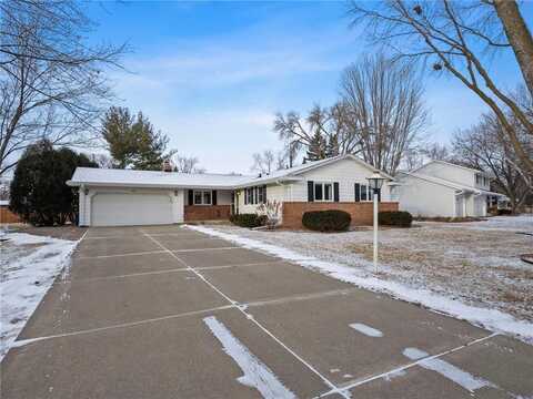 9904 Xerxes Curve S, Bloomington, MN 55431