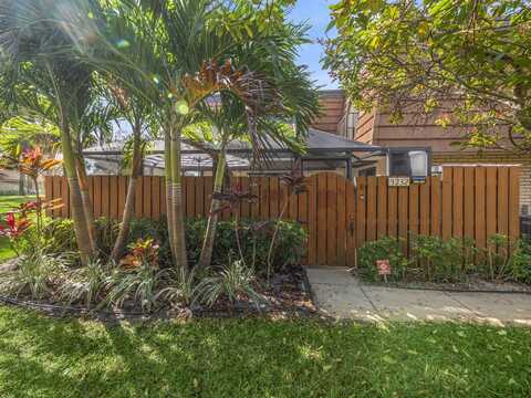 3232 32nd Court, Jupiter, FL 33477