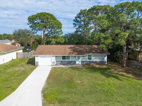 1619 SE Trumpet Lane, Port Saint Lucie, FL 34983