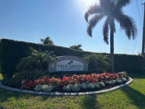 137 Leisureville Boulevard, Boynton Beach, FL 33426