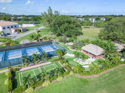 195 Tilford J, Deerfield Beach, FL 33442