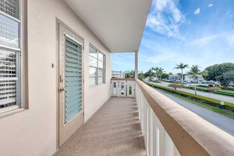 373 Wellington J, West Palm Beach, FL 33417