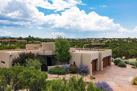 10 Rain Dance Court, Santa Fe, NM 87506