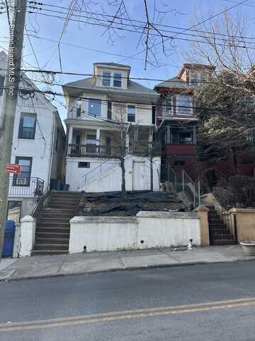 440 Westervelt Avenue, Staten Island, NY 10301