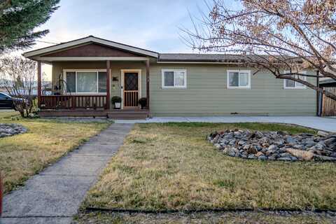 55 Crater Lane, Central Point, OR 97502