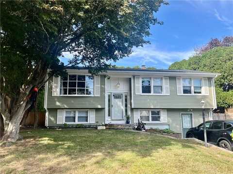 15 Jean Street, Narragansett, RI 02882