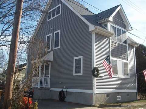 113 Gormley Avenue, Portsmouth, RI 02871