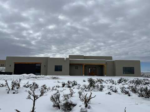 296 Los Cordovas, Ranchos de Taos, NM 87557