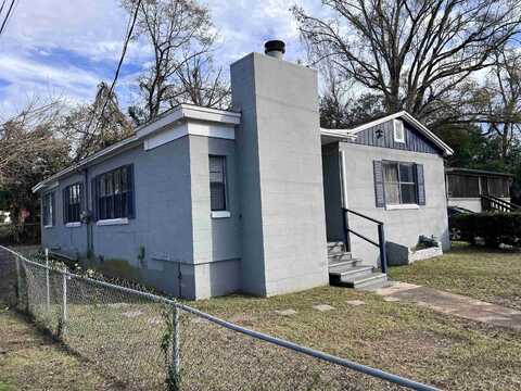 2001 Daisy Street, Tallahassee, FL 32310