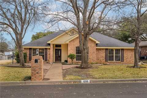 1200 Mesa Verde Drive, Woodway, TX 76712