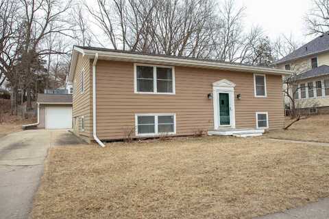 415 NE 2nd Ave., Waverly, IA 50677