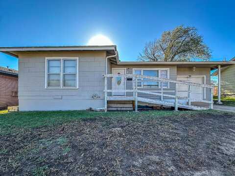 206 Kiekbusch Street, Borger, TX 79007