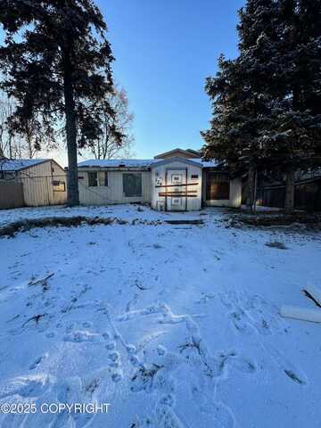 326 E 14th Avenue, Anchorage, AK 99501