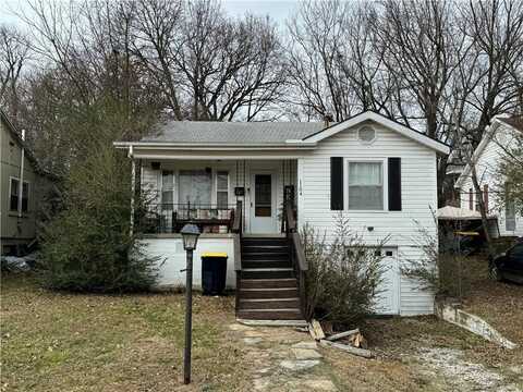 1104 N Lucille ST, Harrison, AR 72601