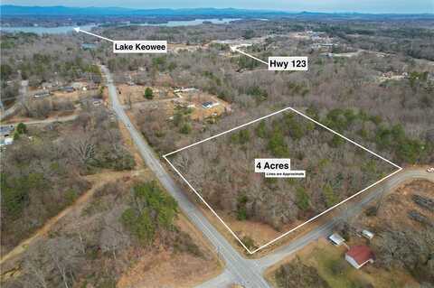 ES N Walnut Street, Seneca, SC 29679